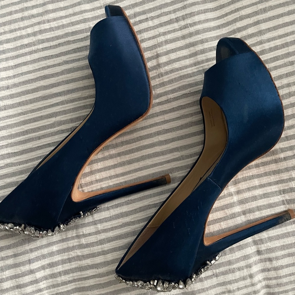 Blue badgley mischka shoes